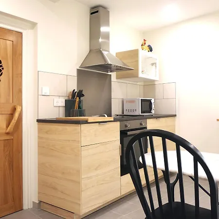 De Charme La Chadeleufade Au Pays Des Couzes Appartement *